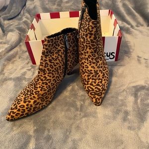 Sam Edelman women’s leopard print booties.